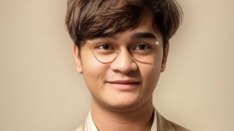 Kini Sukses Jadi YouTuber, Teddy Jonathan Curhat Sempat Gadaikan Laptop Gegara Kesulitan Finansial