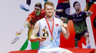 Kalahkan Wakil Kanada, Anders Antonsen si Istora Boy Juara Indonesia Masters 2024