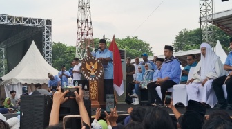 Di Hadapan Ribuan Pendukung Banten, Prabowo Janji Kelola Kekayaan Alam untuk Dinikmati Rakyat