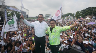 Anies Geleng-geleng Usai Disebut Fahri Hamzah Bakal Ditetapkan sebagai Tersangka Pasca Pilpres