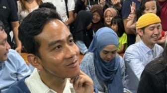 Akhirnya Makan Seblak, Wajah Glowing Gibran Rakabuming Bikin Salfok: Aslinya Lebih..