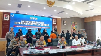 Polda Sumbar Ringkus Sindikat Perampok Toko Emas Bersenpi, 1 Orang Tewas Ditembak di Riau