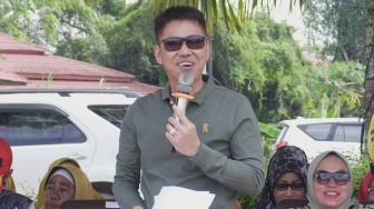 Nyaris Adu Tinju, Bupati Rohil Sebut Wakilnya bak Orang Kesurupan Ingin Gagalkan Pelantikan