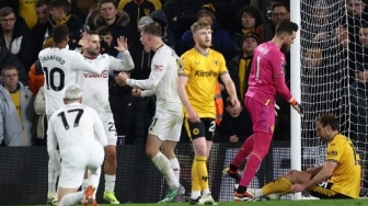 Hasil Bola Tadi Malam: Manchester United Menang Dramatis 4-3 atas Wolves, Real Madrid Bungkam Getafe