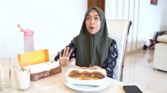 Kematian Ayah hingga Ibu Masuk RS Dijadikan Konten, Berapa Sih Penghasilan Ria Ricis dari YouTube?