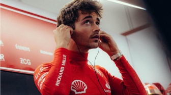 Hamilton ke Ferrari: Sudah Diramal oleh Charles Leclerc?