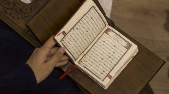 5 Keutamaan Tadarus Al-Qur'an di Bulan Ramadan