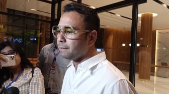 Ekspresi Raffi Ahmad Saat Bantah Tudingan Pencucian Uang Jadi Sorotan: Kayak Panik Gitu