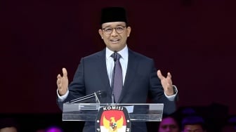 Janji Anies Berikan Bansos Plus: Bukan untuk Kepentingan Pemberi tapi yang Diberi