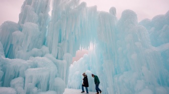 Bak di Film Frozen, Begini Indahnya Kastil Es yang ada di New Hampshire