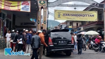 Kronologi Pengendara Mobil di Kota Batu Tewas Tabrak Gapura Usai Dikejar Warga