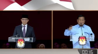 Beda Solusi Anies Baswedan dan Probowo Jawab Soal Ancaman Impor Ponsel, Nyambungkah?