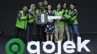 Driver Gojek Ramai-ramai Dapat Motor Usai Menangi #GoyangGacor Challenge