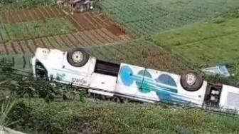 Alasan Bus Tanpa Penumpang Masuk Jurang di Puncak Cipanas, Sopir Lakukan Hal Nekat