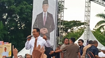 Kampanye di Samarinda, Anies Kritik Kelangkaan BBM dan Kemakmuran