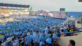 Puluhan Ribu Simpatisan Prabowo-Gibran Penuhi Stadion SJH, Agus Gumiwang: Menang Satu Putaran