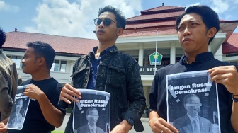 Dianggap Tidak Netral, Mahasiswa: Presiden Jokowi Mengebiri Demokrasi