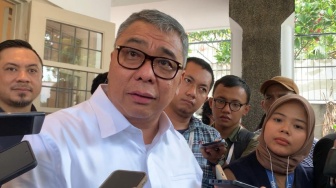 Karena Mau Umrah, Ahmad Ali Pilih Percepat Diperiksa KPK Terkait Kasus Rita Widyasari