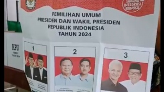 Kecurangan Jadi Trending: Warga Tunjukkan Bukti Kertas Suara Presiden Sudah Tercoblos 02