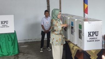 Real Count! Prabowo-Gibran Unggul di TPS Ratu Tatu Chasanah, Ganjar-Mahfud Kebagian 9 Suara