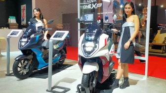 ALVA ONE XP di IIMS 2024: Garansi Baterai 3 Tahun & Subsidi Rp 7 Juta