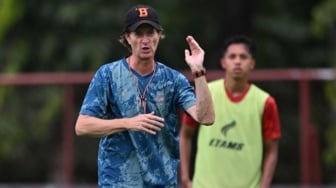 Pelatih Borneo FC Samarinda, Pieter Huistra Enggan Remehkan Persikabo 1973