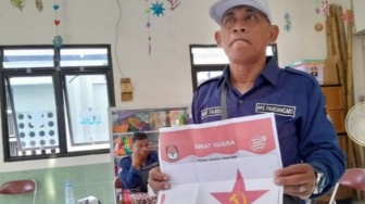 Heboh! Pemilu di Semarang, Surat Suara Ditempeli Gambar Palu Arit