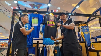 Maung Bandung Menyasar Mall, Persib Buka Store Merchandise Baru