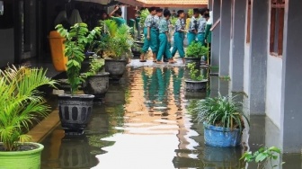 Selalu Kebanjiran, SMP di Sidoarjo Ini akan Direlokasi