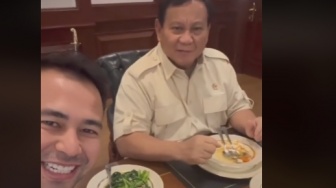 Lagi Makan Bareng Mayor Teddy, Raffi Ahmad Bocorkan Menu Favorit Prabowo