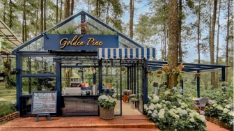 Golden Pine Orchid Forest, Tempat Ngeteh di Lembang dengan Nuansa Eropa