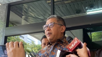 Hasto PDIP: Pertemuan Jokowi-Surya Paloh Malah Bikin Curiga Pemilu Memang Bermasalah