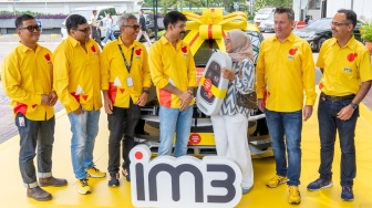 Indosat Bagi-bagi Hadiah, Ada Mobil dan Motor Listrik Buat Pelanggan Setia IM3