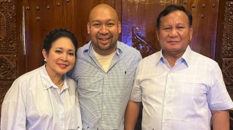 Titiek Soeharto Makan Malam Bareng Prabowo Subianto dan Didit Hediprasetyo, Para Artis Ramai Beri Dukungan