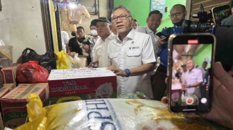 Harga Pangan Melonjak di Awal Ramadan, Begini Pembelaan Mendag Zulhas