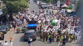 Pondok Pesantren Langitan Tuban Berduka, Kiai Mohammad Khozin Berpulang