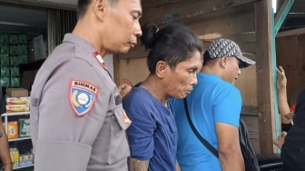 Pria Bertato Terciduk Warga Saat Hendang Nyolong HP Penjaga Toko Di Kembangan