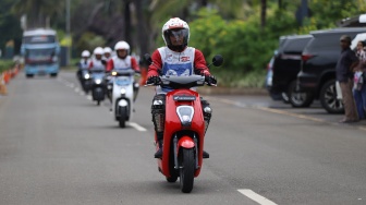 Sepeda Motor Listrik Tanpa Suara, Ini Tips Agar Lebih Aman Saat Menggebernya