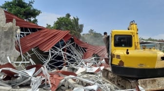 Sempat Ricuh, Tempat Hiburan Malam di Kalodran Serang Kini Rata dengan Tanah