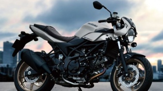 Suzuki Hadirkan Motor Baru Bernuansa Cafe Racer, Yamaha XSR700 Ketar-ketir