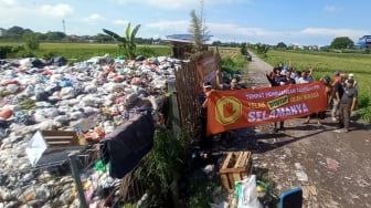 TPS Desa Sawahan Boyolali Kembali Jadi Pembuangan Sampah, Warga Gelar Aksi Ini