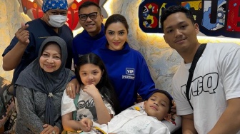 Momen Lucu dan Haru Detik-detik Arsya Hermansyah Disunat, Panik hingga Cari Arsya Minta Didampingi