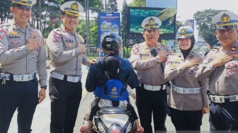 Inovasi Safety, Polresta Bogor Kota Bagikan Sabuk Keselamatan Anak