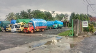 Momen Maling Gagal Usai Bawa Kabur Mobil Truk, Berakhir Babak Belur Dihajar Warga