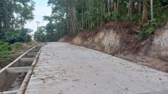 Hutan Kota Telagasari Diduga Disalahgunakan, Ada Pembangunan Jalan Baru