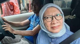 Berulah Lagi! Viral Ratna Sarumpaet Dicegat Pecalang Gegara Naik Mobil di Bali saat Perayaan Nyepi