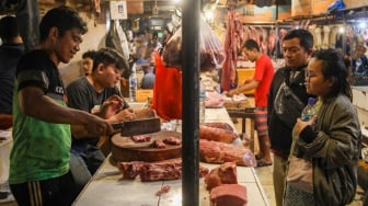 Update Kebutuhan Pokok: Harga Daging Sapi Naik, Minyak Goreng Turun