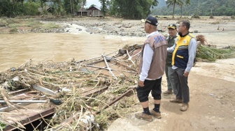 Penyakit Menular Mengintai, Korban Banjir Perlu Dapat Pemeriksaan Kesehatan