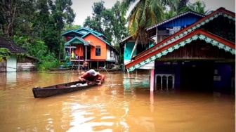 Deforestasi dan Pendangkalan Sungai Jadi Penyebab Utama Banjir di Melawi