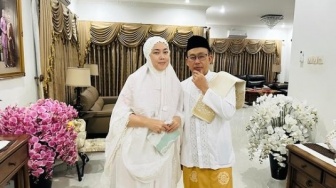 Mantan Istri Dedi Mulyadi Bagikan Momen Persiapkan Menu Buka Puasa Pertama: Bareng Suami Baru